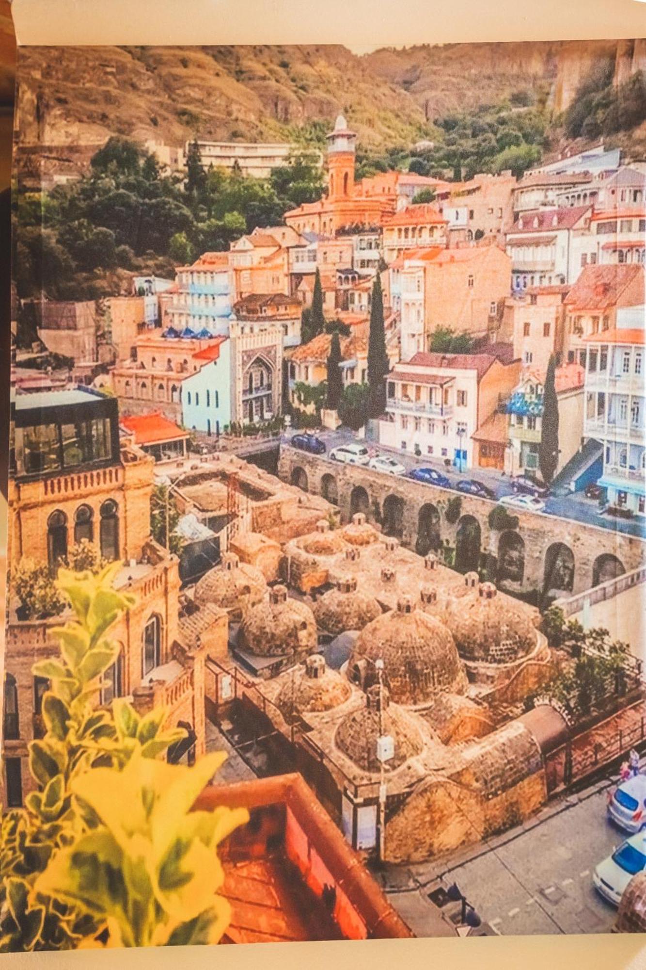 Hh Hotel Tbilisi Eksteriør billede